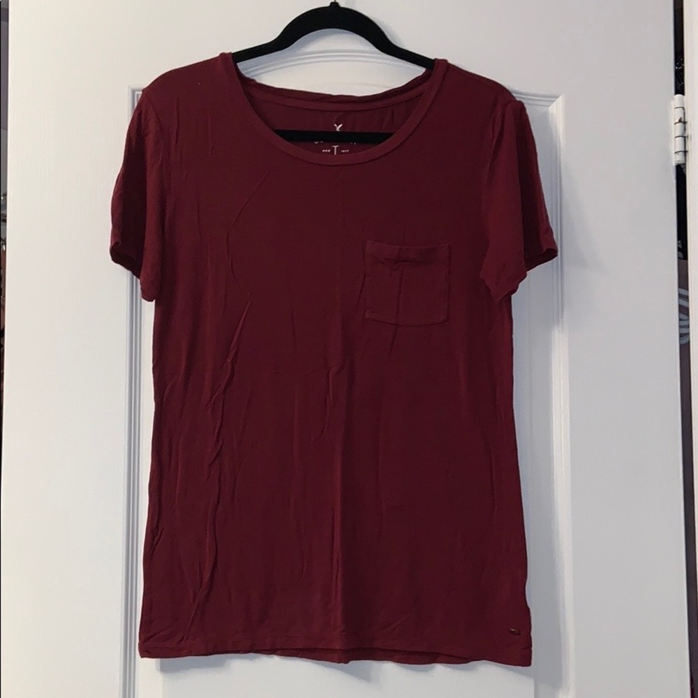 America Eagle Burgundy T-Shirt size S